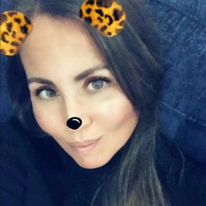 Meet your Posher, Sharon